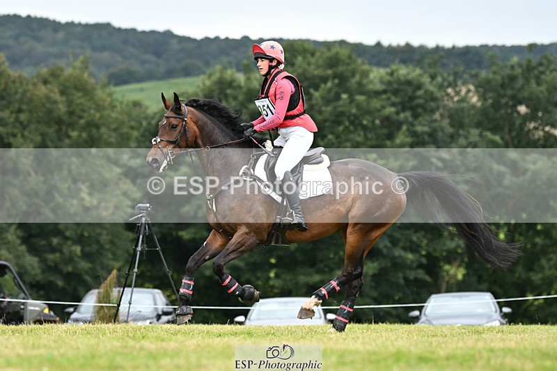 240825X-172517-37509 - 80cm XC 16.30 to 17.30