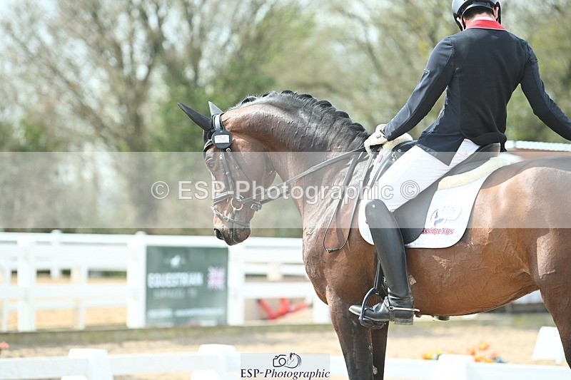 250403-121306-02269 - 048-Angus.Corrie-Deane-Maigret.VD.Watermolen