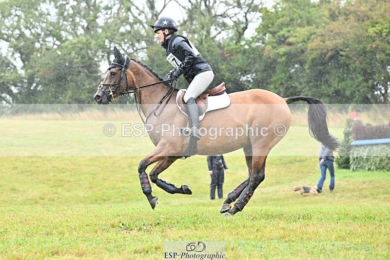 250830-144752-04768 - F-267-Amy.Tough