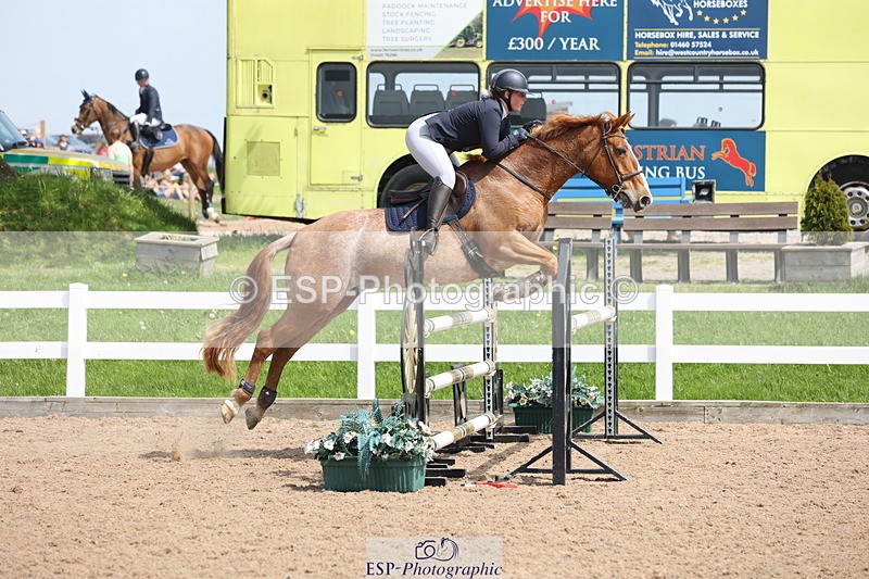 240510A-143351-07718 - Cls 17 1.05m National Am Quali