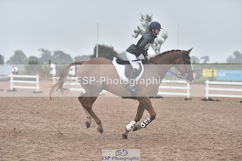 250830-142244-03590 - F-268-Harriet.Tilling