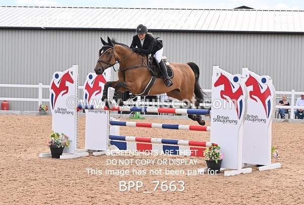 BPP_7663 - CLASS 16 FRI GFS Saddles Senior Newcomers/1.10m Open