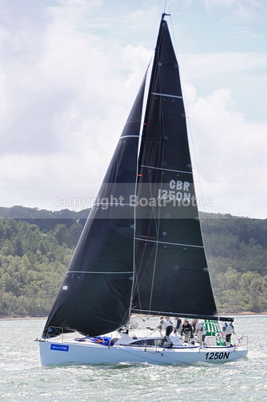 170731 STRAIT DEALER GBR1250N1Y3A8328_Ed - COWES WEEK 31st JULY 2017