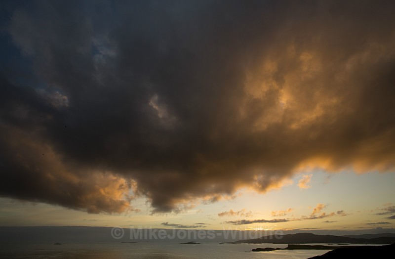 Sunset over the Treshnish Isles, Inner Hebrides, Scotland - ISLE OF MULL LANDSCAPE PHOTOGRAPHY