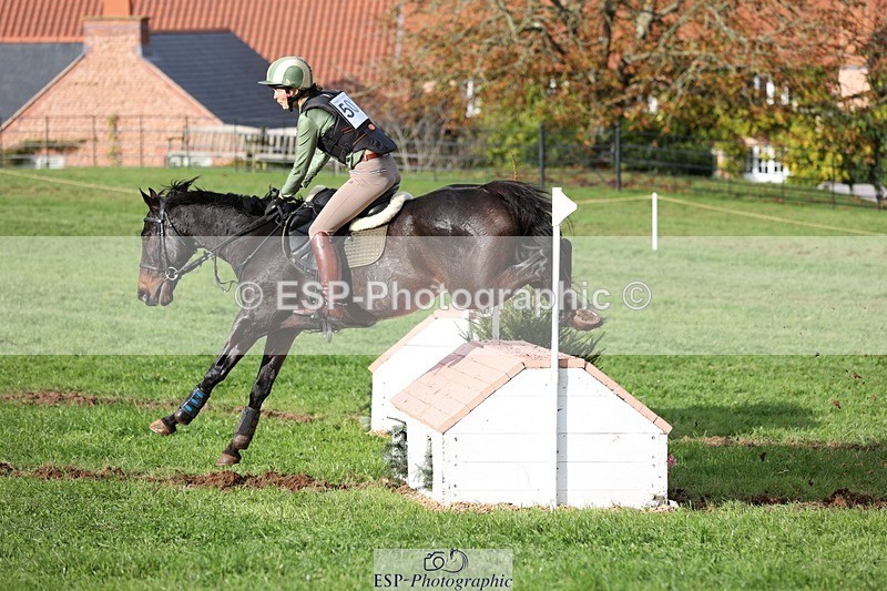 231021-154645-20453 - 502-REBEL.ON.THE.RUN-Ida.Strandberg-SC+XC