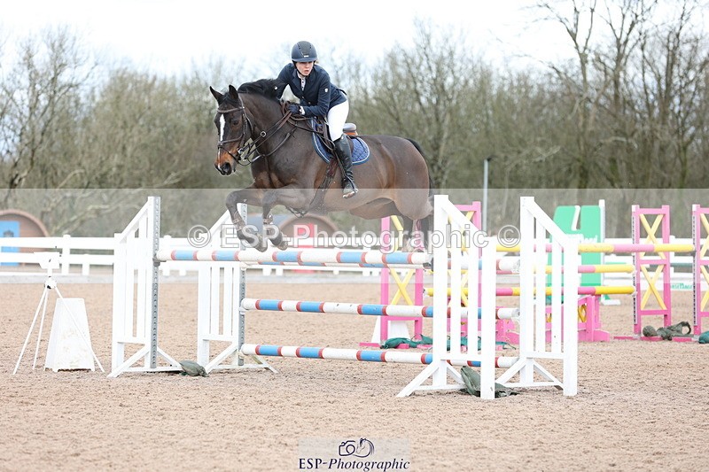 240223A-140258-01787 - Cls 5 Newcomers and 1.10m Open