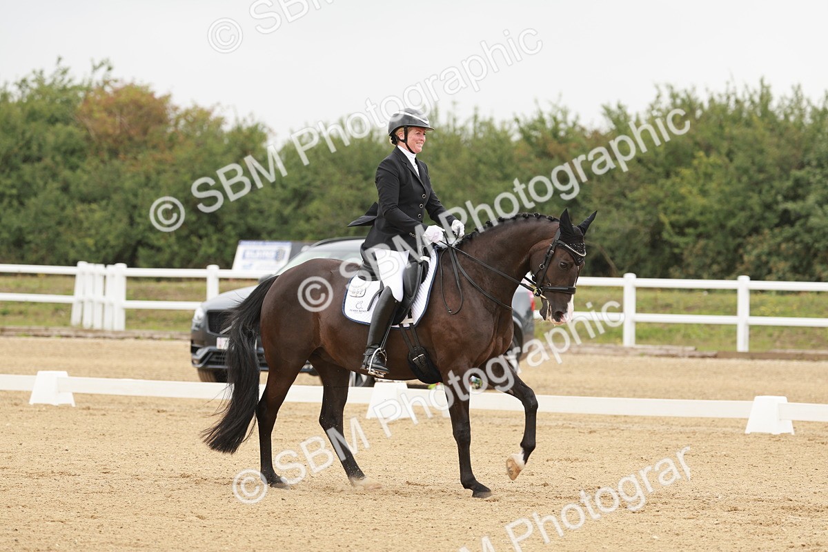 SBM_009919 - Class 11 - Elementary 6 - 12.40-13.36