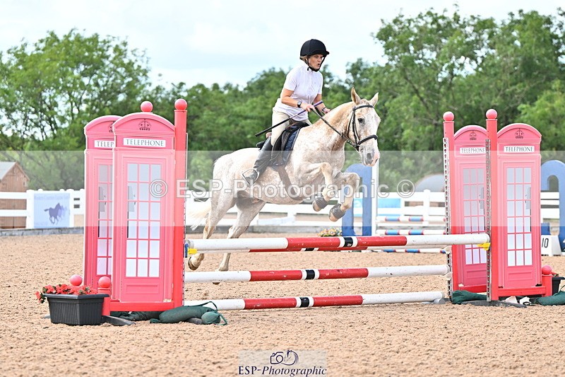 240723A-162926-00139 - 70cm