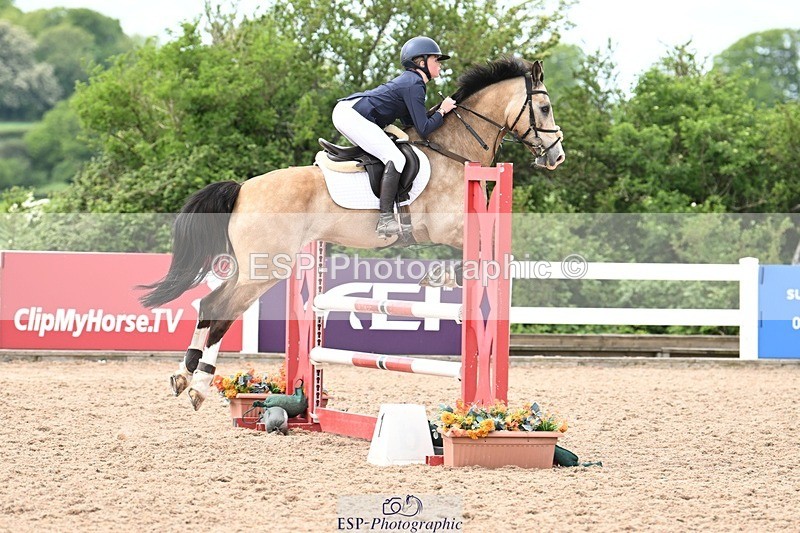 250504-132441-03432 - Cls 21+22 Club and Schools 1m