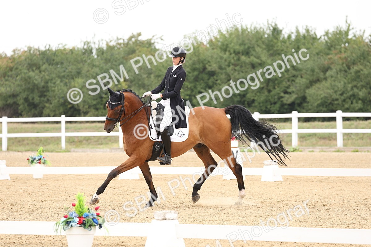 SBM_008047 - Class 10 - FEI INT I - 16.10-16.50