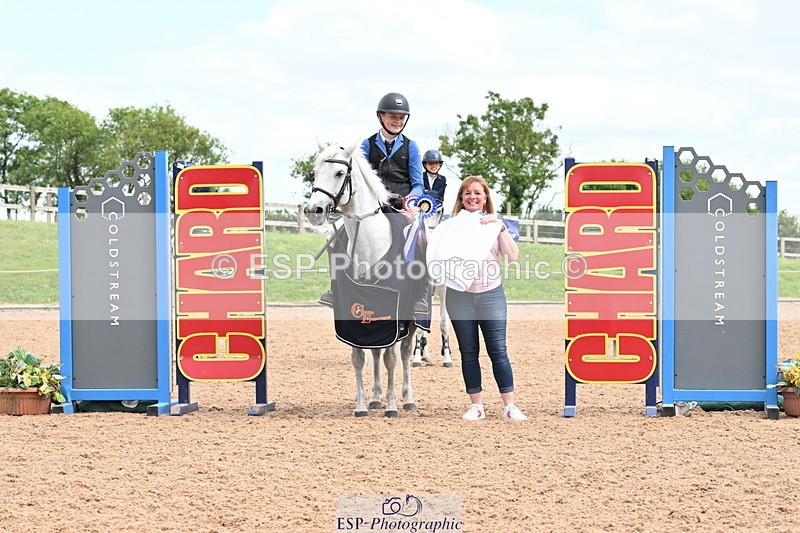 240630A-153710-14624 - Cls 25 HOYS 138cm Jump Off and Presentations