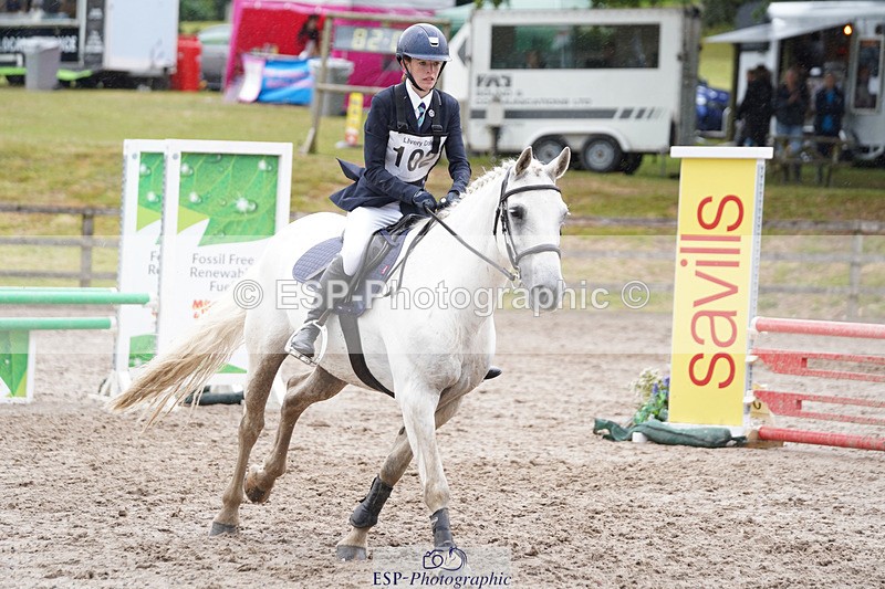 240824X-122256-24002 - 80cm Round 1 12.00 to 13.00