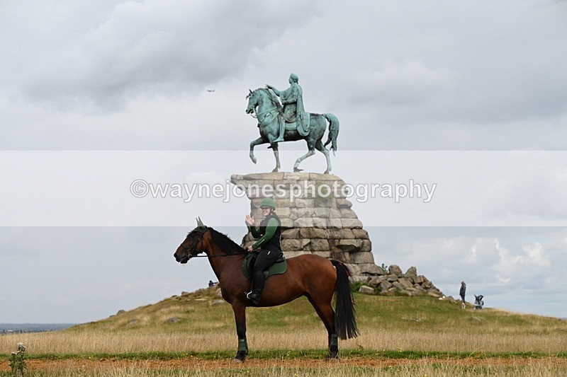 DSC_8071 - Time at Statue 13:52 to 14:33
