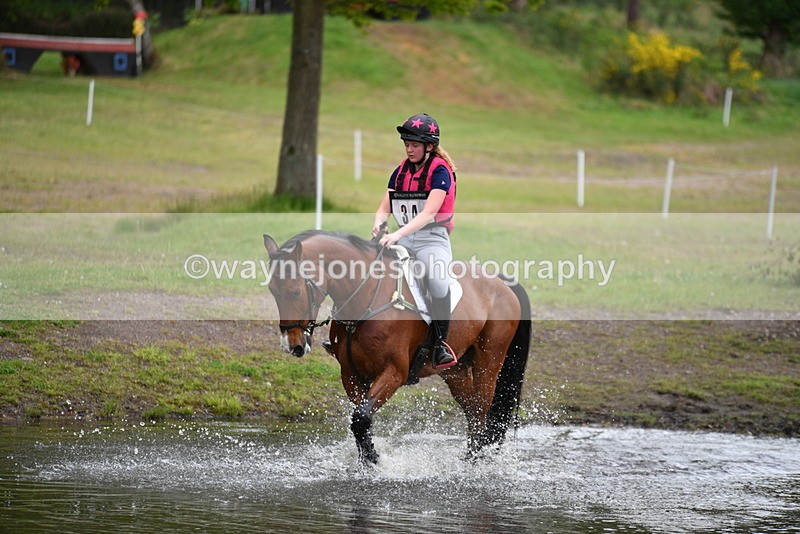 WJ5_5200 - Time 12:04 to 13:05