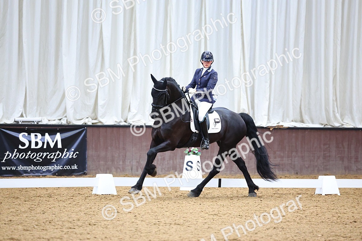 SBM_006604 - Class 5 - novice 6 - 12.04-13.07