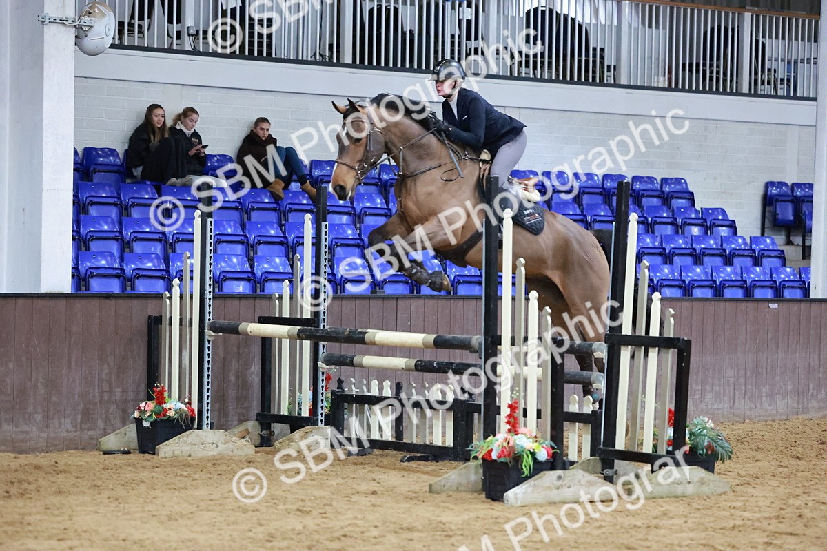 SBM_007444 - Class 24 - Nupafeed Supplements Senior Discovery/ 1m Open