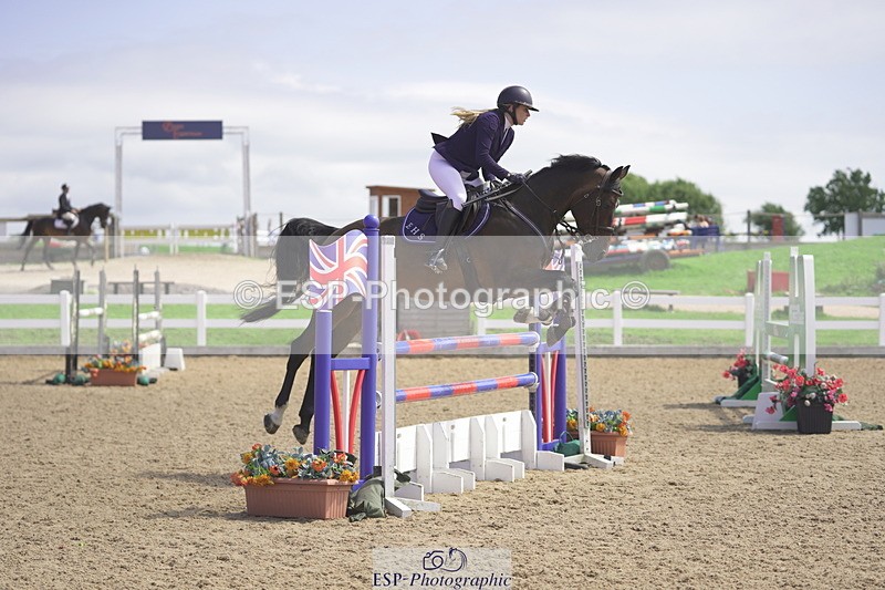 230810A-131246-02347 - Cls 4 1.05m Amateur Quali