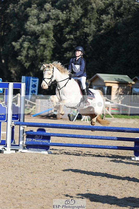 250209A-113847-00858 - 80cm 11.10 to End