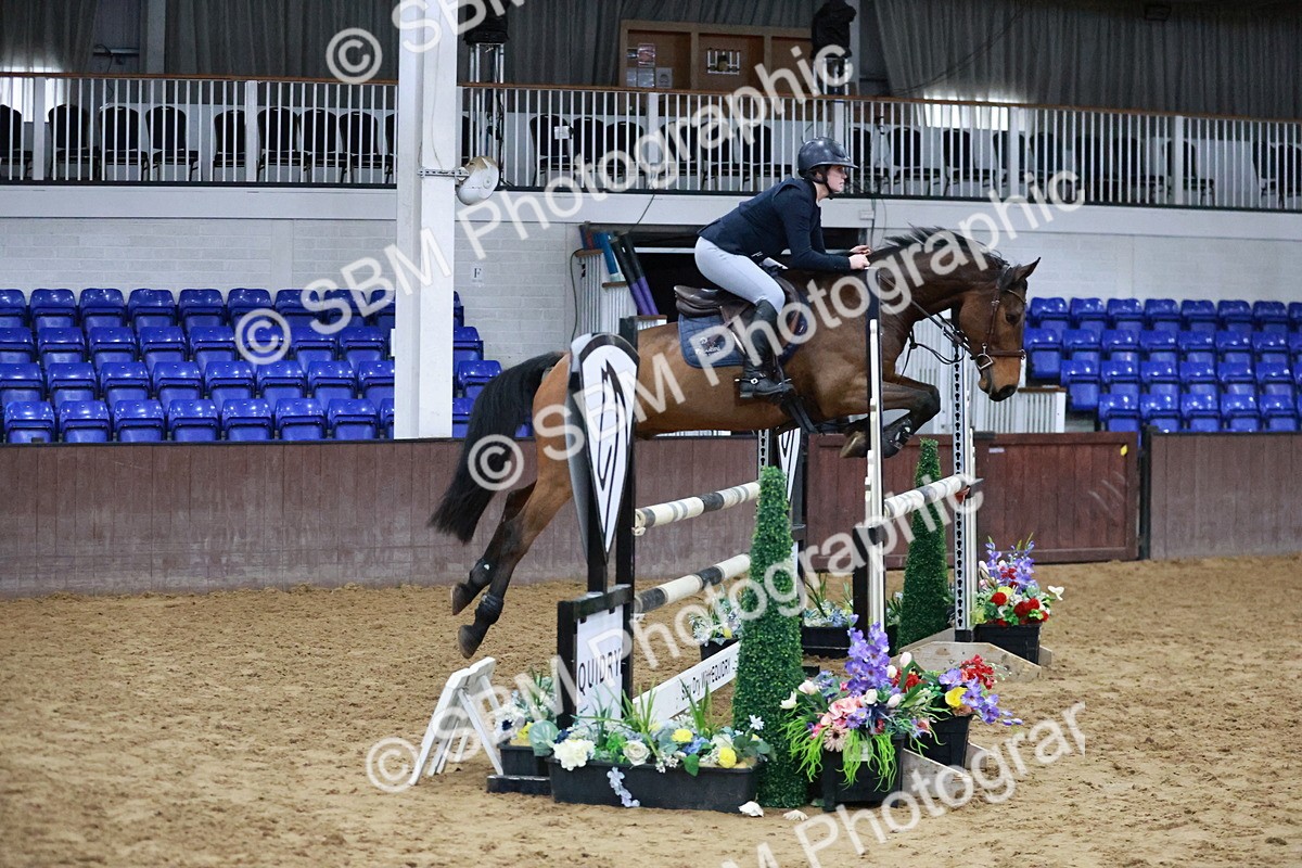 SBM_004629 - Class 17 - Senior Newcomers - 1.10m