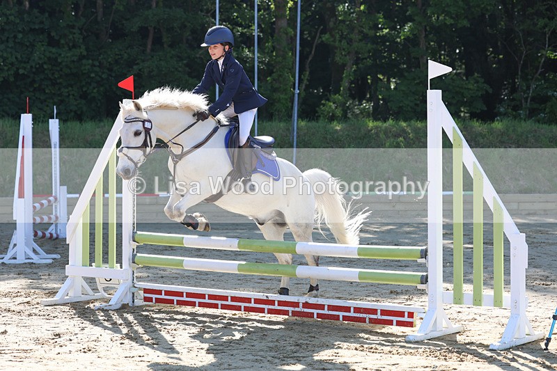 3E7A8656 - Class 2: Junior 70cm