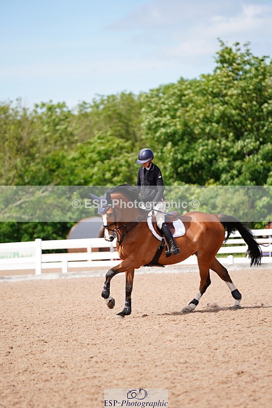 240525A-142120-06559 - Cls 18 National 1.40m