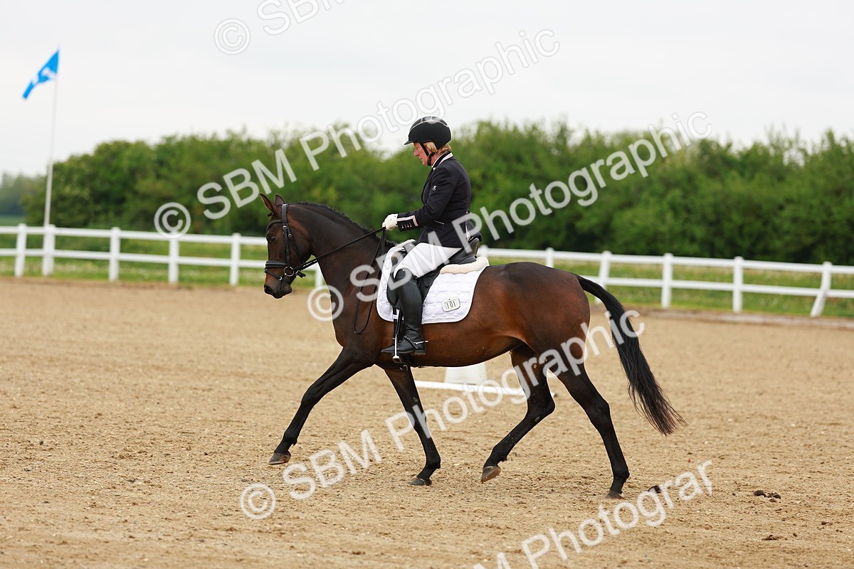 SBM_005375 - Class 16 - Novice 6
