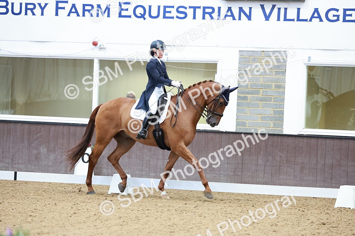 SBM_016385 - Class 5 - FEI INT II - 17.24-18.20