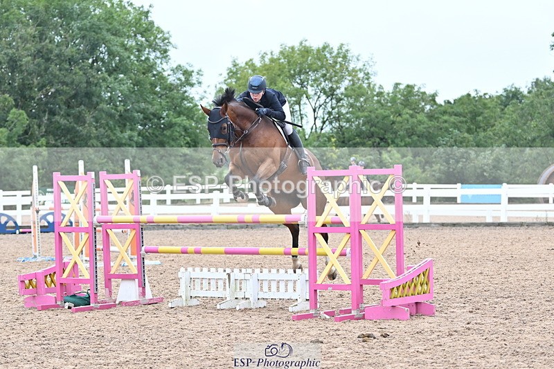 240907A-123318-01427 - Cls 9 1.10m Amateur Qualifier