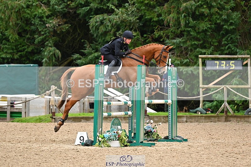 251026A-111750-23922 - D-321-Kirstie.Deakin-Main
