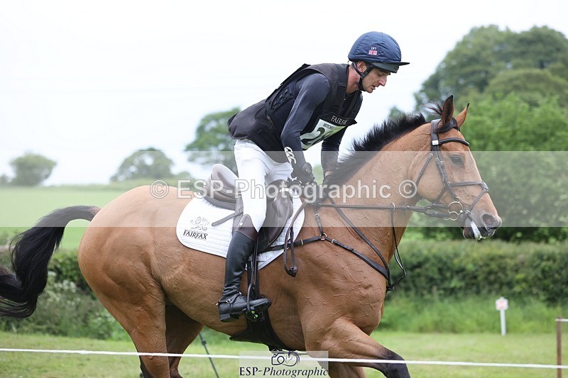 240525-180103-18342 - 282-COOLEY_CORNASUS-Tom_Jackson