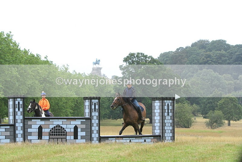 IMF_1554 - Time at Castle Jump 09:18 to 10:15