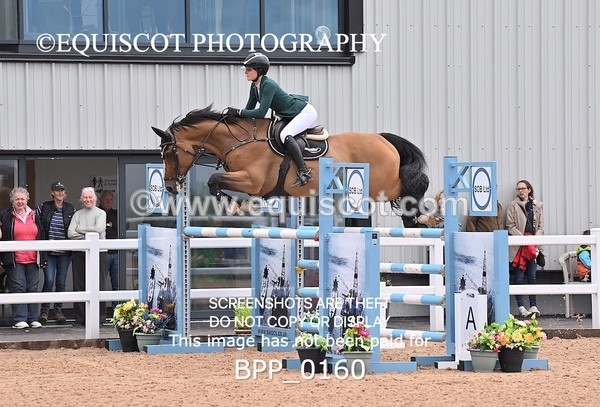 BPP_0160 - CLASS 25 SUN HOYS Redpost Equestrian Senior Foxhunter Second Round