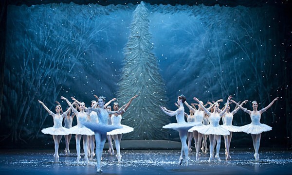  - Nutcracker