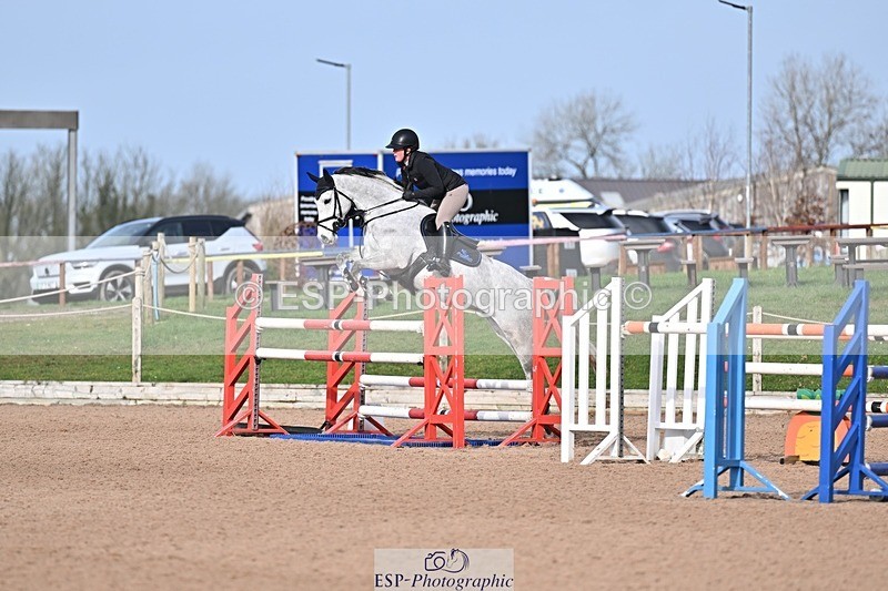 260211-131449-00516 - Cls 5 Foxhunter and 1.20m