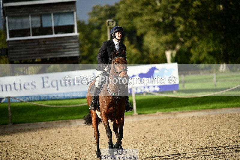 251004A-165252-02263 - Classes 10 & 11 80cm