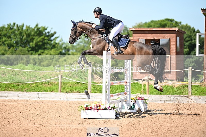 240718A-113023-04790 - Cls 1, 3 Star Small Tour 1.35m