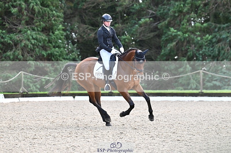 251023A-151809-05386 - C-255-Rupert.Batting