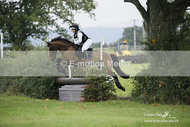  WWHT 171021 2199 - Novice Pairs (0.80m)  17/10/21