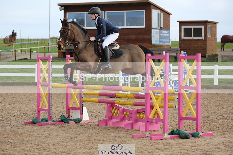 240211A-113801-02503 - Cls 5 Pony Newcomers & 1m Open