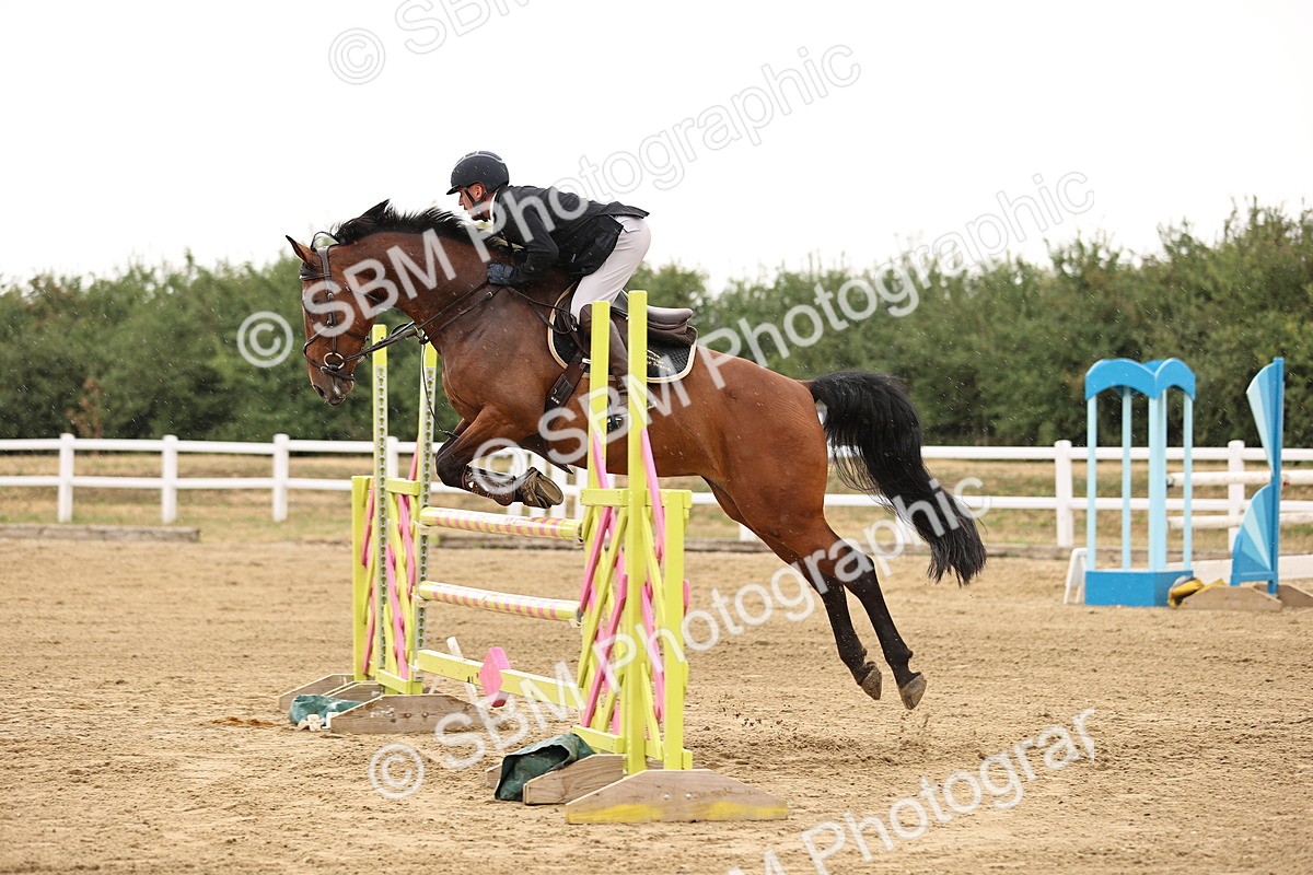 SBM_026497 - Class 12 - Amateur Championship Qualifier 1.05m