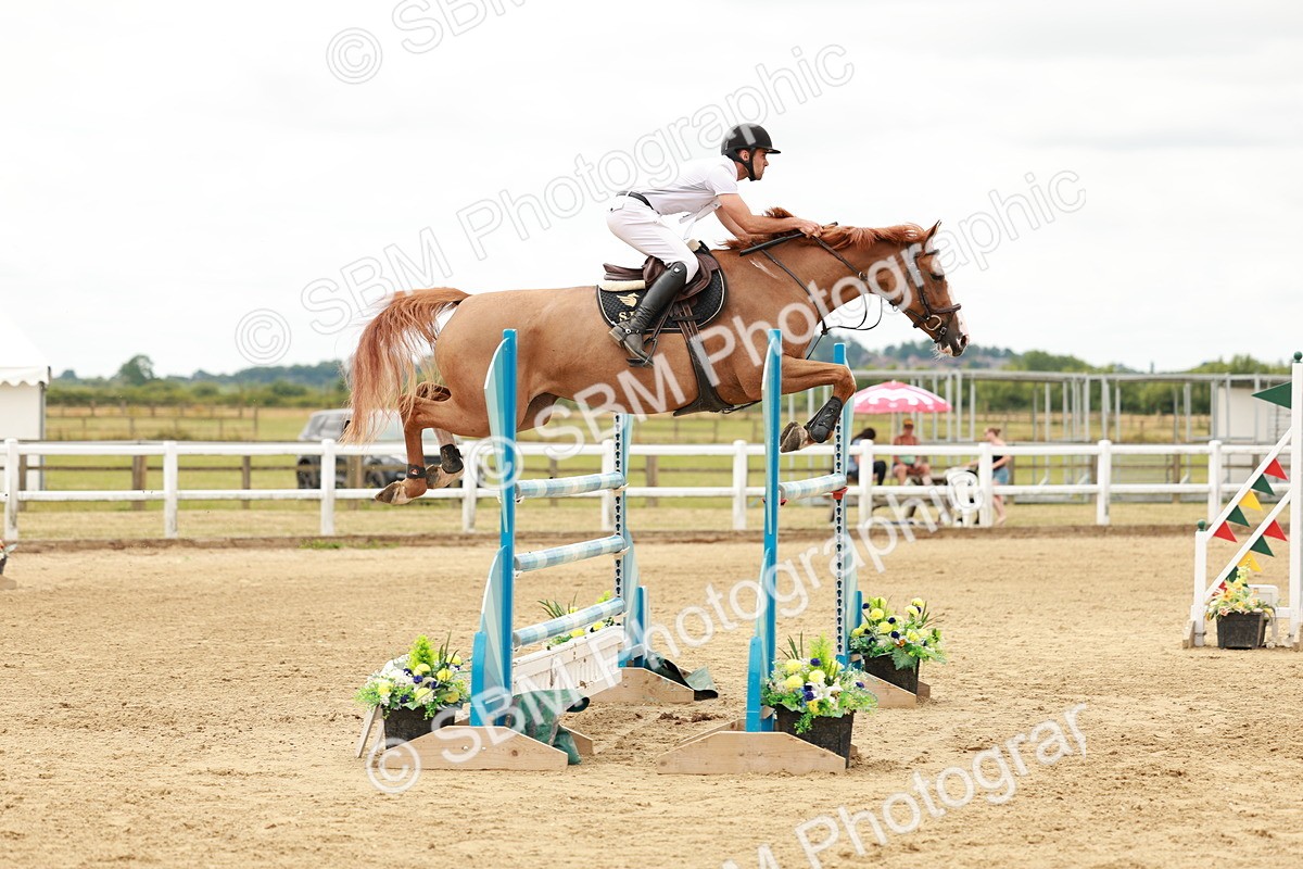 SBM_018211 - Class 21 - Senior Newcomers Championship 2d Rd