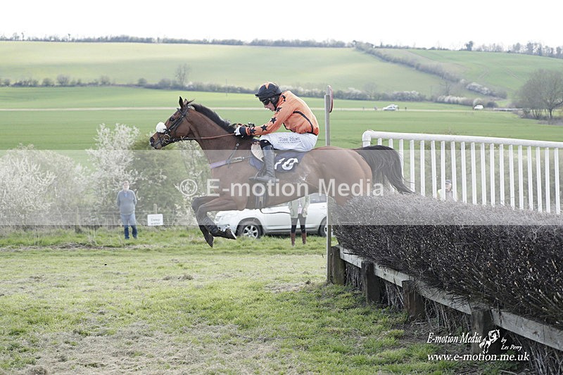 PtP 080423 415 - Dingley Races The Woodland Pytchley Hunt PtP 08/04/23