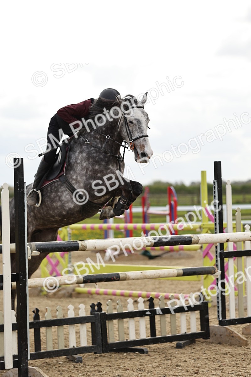 SBM_001576 - Class 5 -Senior Foxhunter - 1.20m