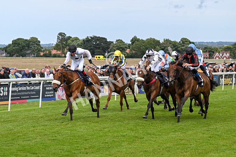 060724-Race 4-Moonspirit-3976 - Race 4