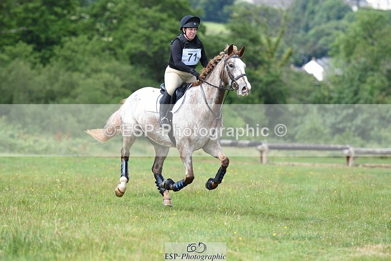 230625-112118-02353 - XC 90cm 11.00 to 12.00