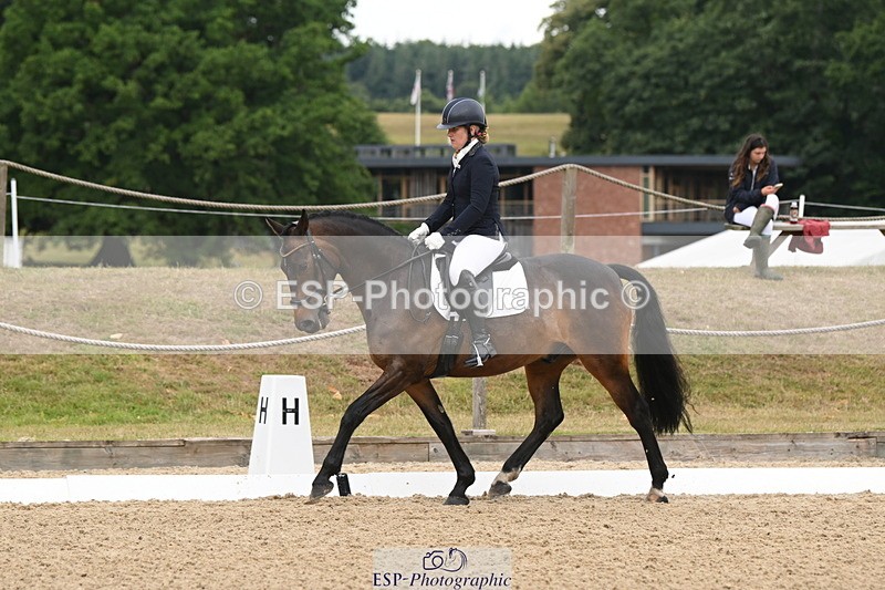 250720A-121108-10157 - 098-Becky.Littleton-Optical.Illusion