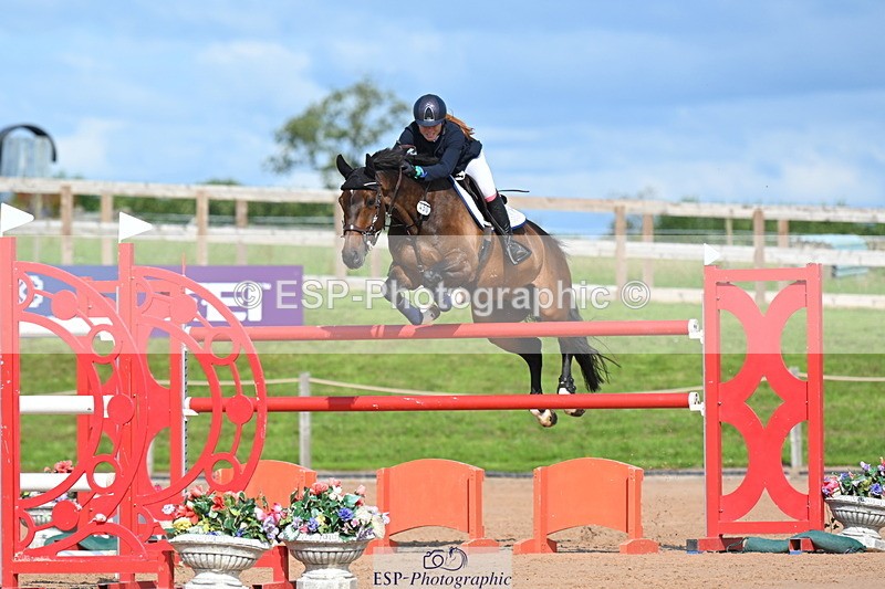 230721A-165540-07891 - Cls 10, 2 Star Big 1.45m Break to End