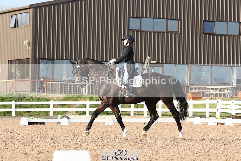 250404-181145-08233 - 132-Marie-Ayesha.Barilits-Gupta-Rob.Roy.II