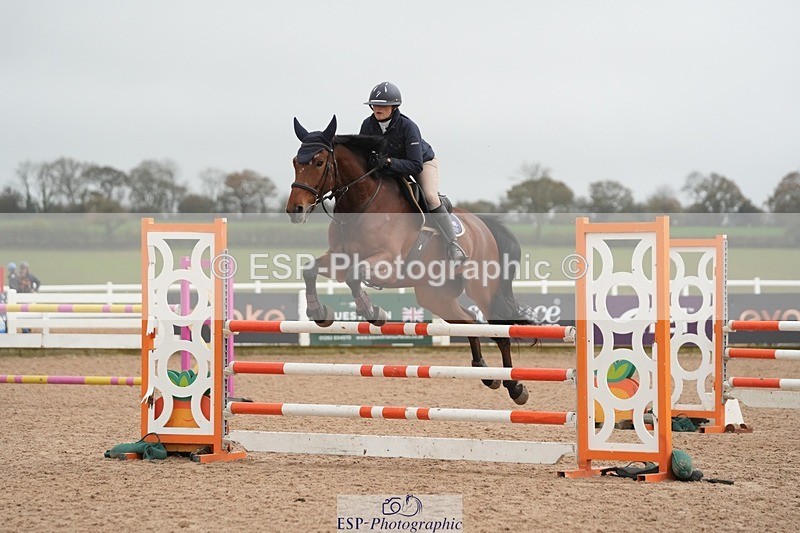 251109-113227-03575 - Cls 20 Newcomers and 1.10m Open