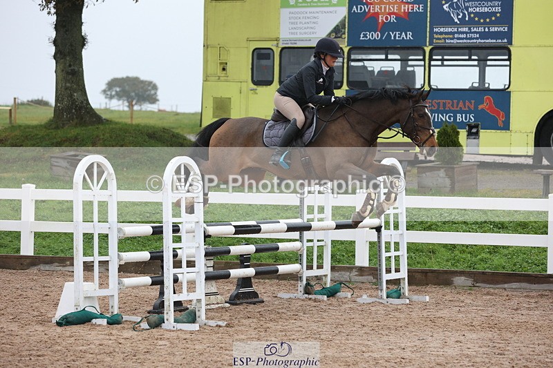 231112A-102417-03330 - Cls 17 Blue Chip Novice Winter Qualifier